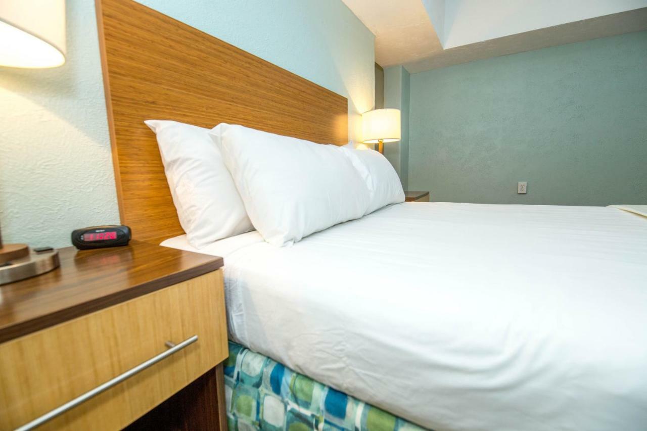 Blue Palms Resort Wildwood Buitenkant foto